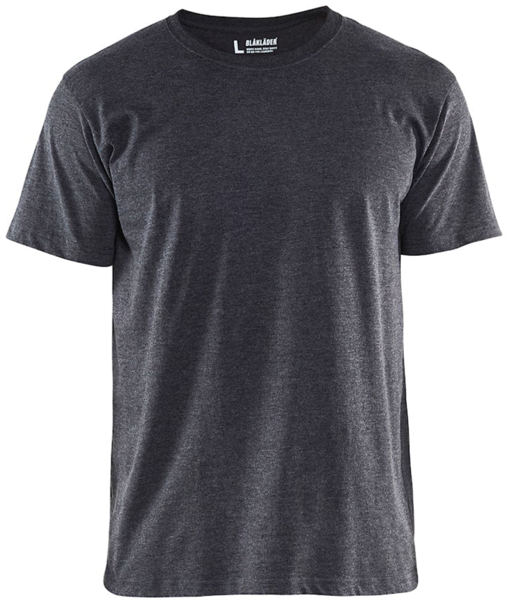 Blaklader T-Shirt 3525 Cotton. Black Melange in colour. Front Profile view. A cosy, useful T-shirt in 100% cotton. The T-shirt has a rib knit neck and reinforced seams at the neck and shoulders. 
