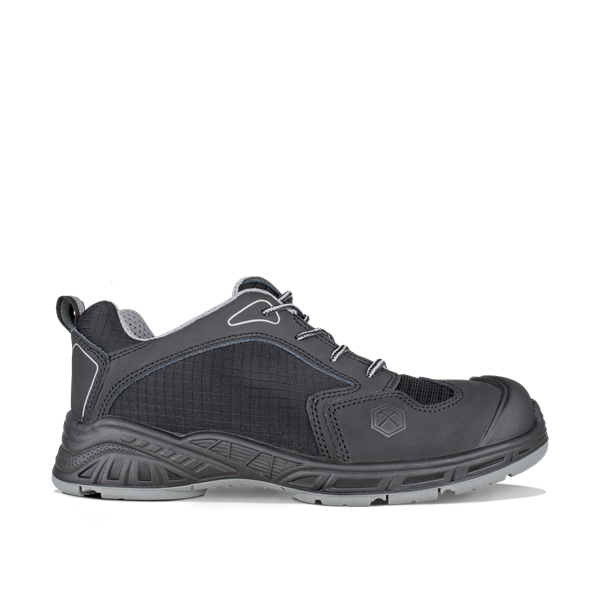 Snickers Toe Guard Runner. Toe Guard Runner is a metal free safety shoe. Size: 36-48. Side View.